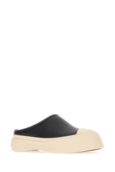 Slippers in pelle nera -  | Wise