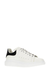 Sneakers in pelle bianca con tallone in pelle nera -  | Wise